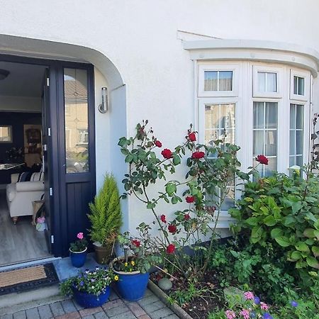 124 ,Castlelawn Heights, Headford Road Galway Homestay Экстерьер фото