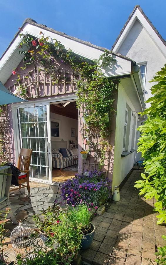 124 ,Castlelawn Heights, Headford Road Galway Homestay Экстерьер фото
